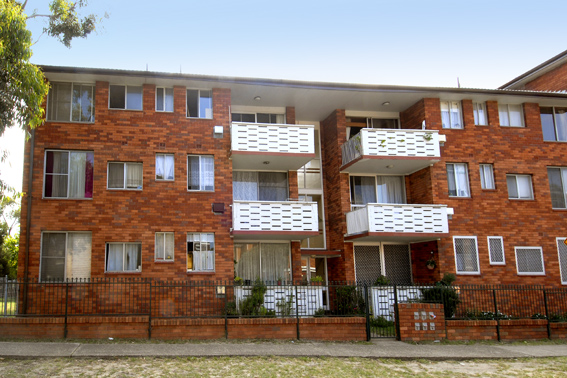 BEST BLOCK Picture 1