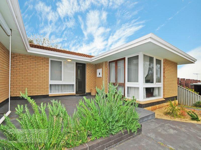 LOCATION LOCATION! Picture 3