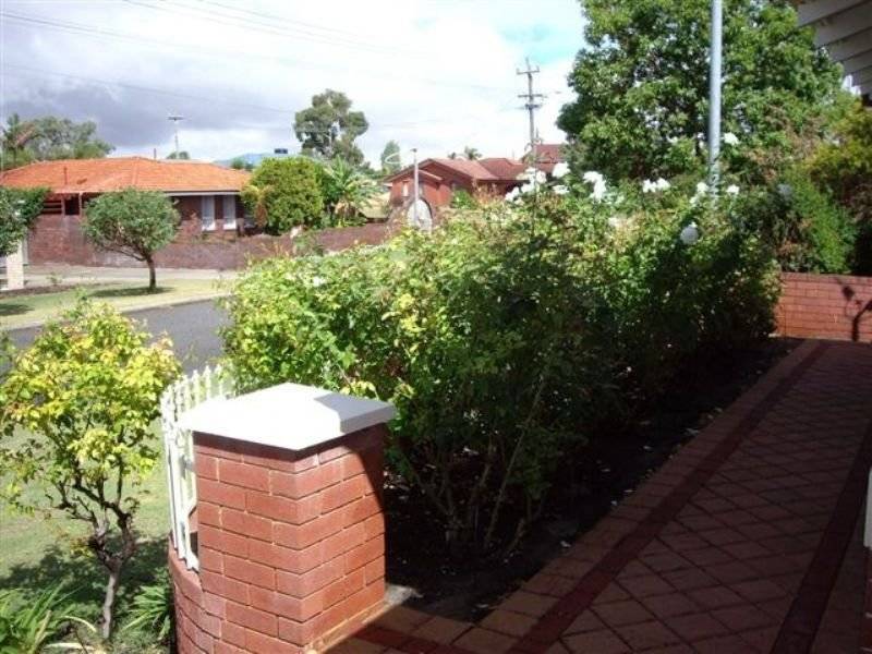 PRICE REDUCED
OPEN SAT 1.00pm to 1.45pm Picture 2