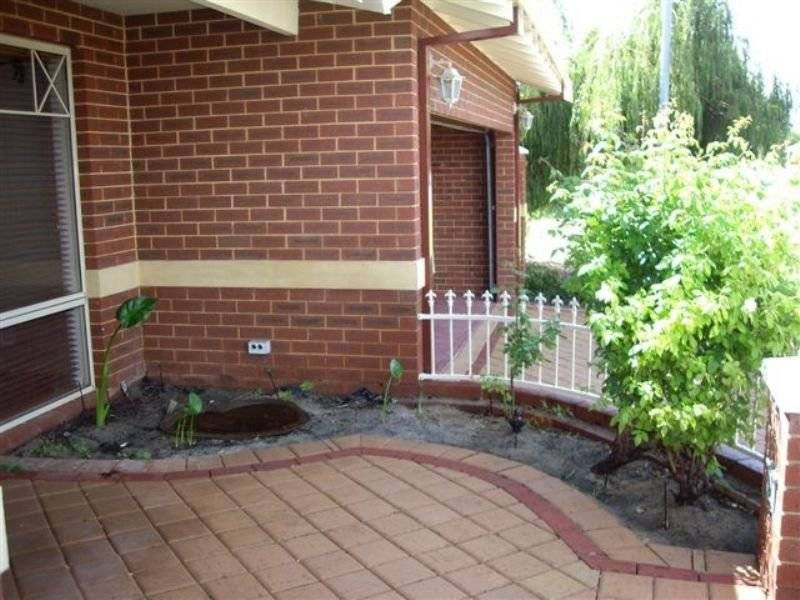 PRICE REDUCED
OPEN SAT 1.00pm to 1.45pm Picture 3