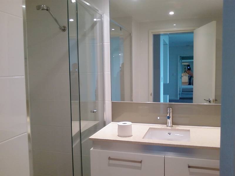 Live in the Burswood Peninsula!! Picture 2