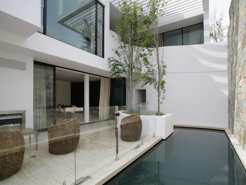 FOUR SPECTACULAR INDIAN OCEAN RESIDENCES Picture 1