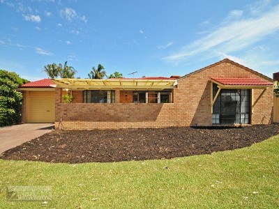 Family Friendly Charm Picture