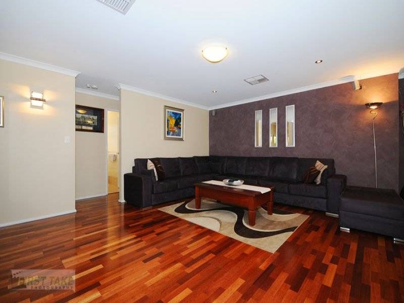 Family Friendly Style and Charm Picture 2