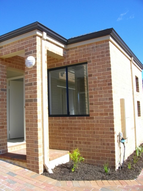 Brand New Villa - Available to View NOW Picture 2