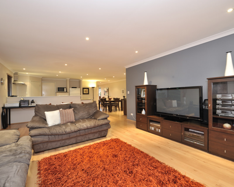 Sprawling Stunner - Price Reduction - Open Sun 31st Jan 2:15-3:15PM Picture 3