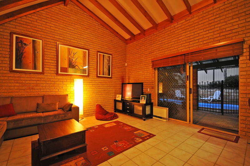 Sophisticated Family Fun. Picture 1