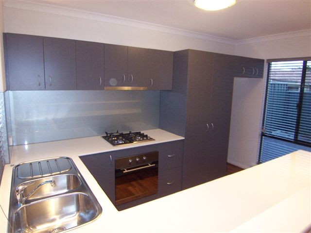 4 Brand New Townhouses home open sat 23rd January 10.30 am Picture 2