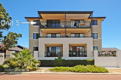 The Essence of a Sophisticated Lifestyle. Picture