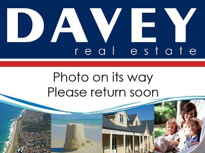 Brand New Villa and a Convenient Lifestyle Picture