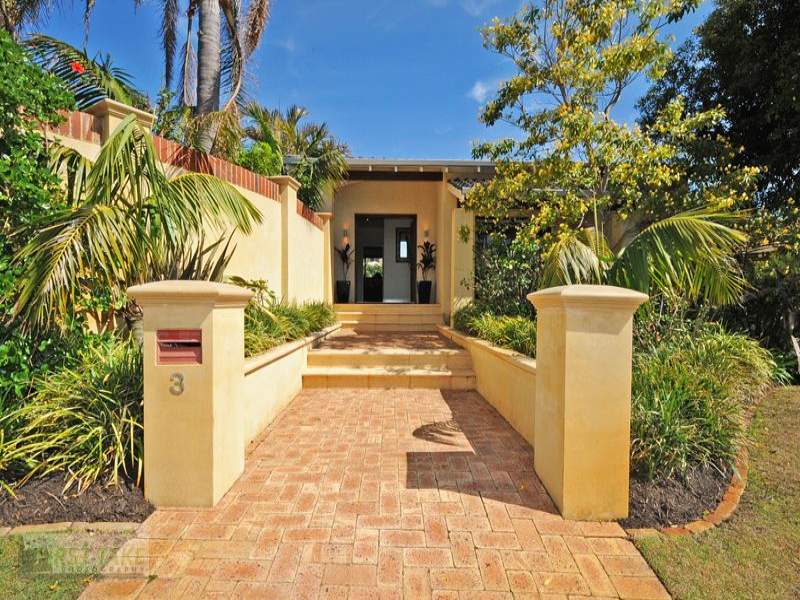 An Idyllic Existence Picture 2