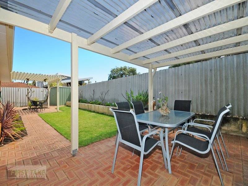 COASTAL RETREAT Picture 2