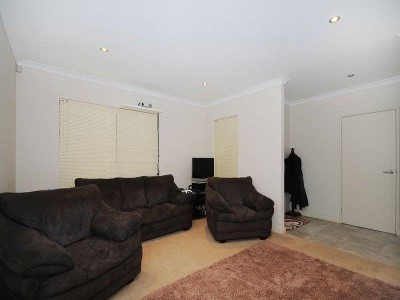 Contemporary Style, Low Maintenance Living PRICE REDUCED Picture Contemporary Style, Low Maintenance Living PRICE REDUCED Picture