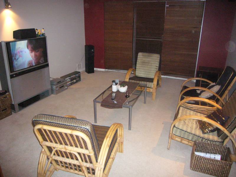 STUNNING RENOVATED HOME - SETTLE IN FOR THE SUMMER!!!!!!!!!!!!!!!! Picture 3