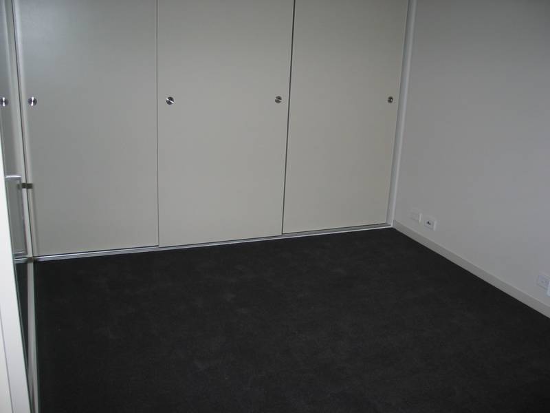 Amongst the Buzz Picture 3