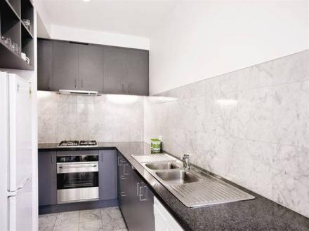 Spacious 2 Bedroom Home! Picture 1