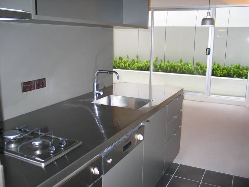 The Essence of Inner City Living Picture 1