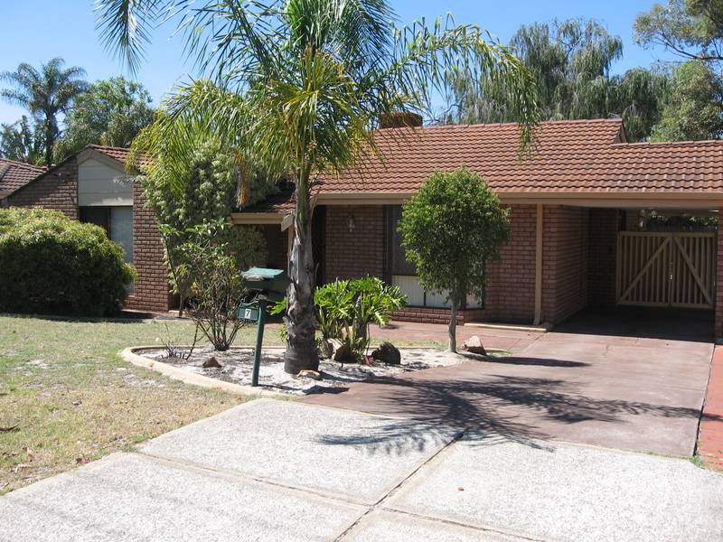 3 BEDROOM 2 BATHROOM HOME Picture 1