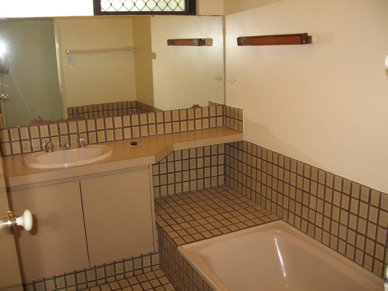 QUIET LOCATION Picture 3