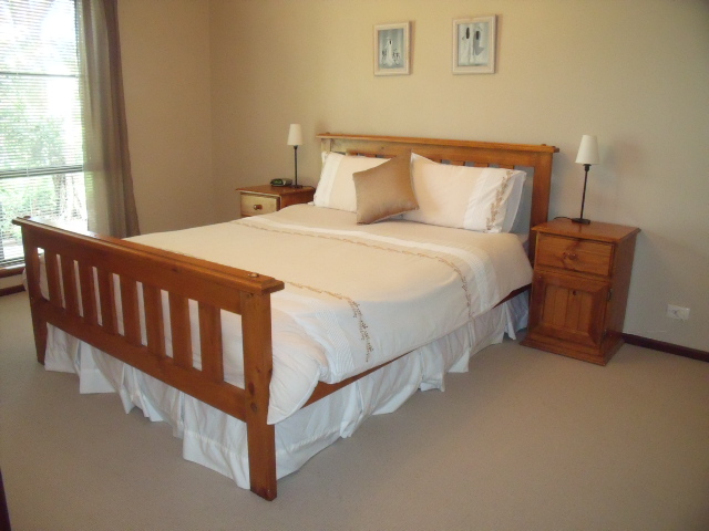 ANOTHER ONE SOLD BY JENNY GAUCI Picture 2