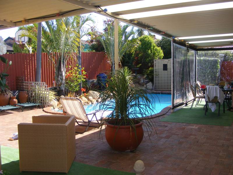 ANOTHER SOLD BY JENNY GAUCI Picture 3