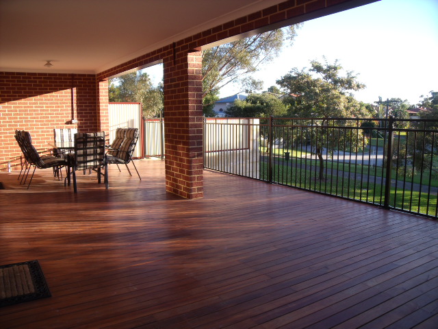 ANOTHER SOLD BY JENNY GAUCI Picture 3