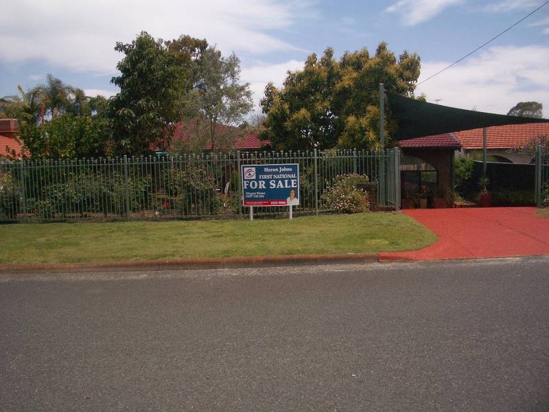 ANOTHER UNDER OFFER BY MEGAN STONE! Picture 1