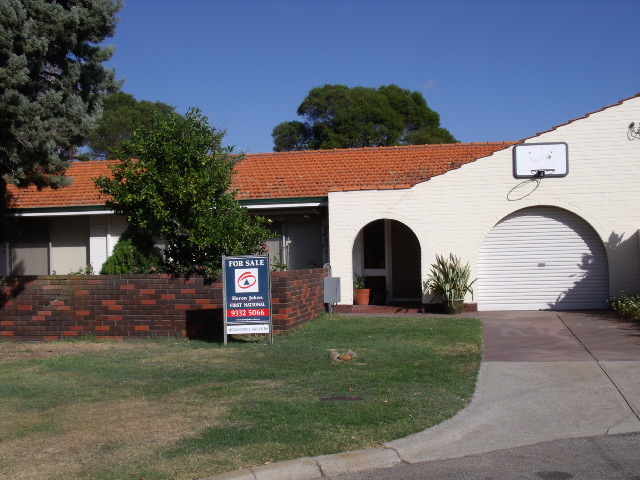 NEW BEGINNINGS... NEW LOW PRICE! Picture 1