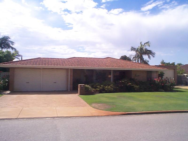 QUALITY LOCATION - EXCEPTIONAL NEW LOW PRICE! Picture 1