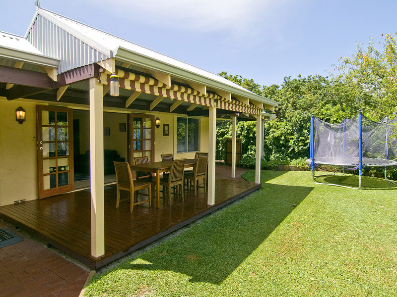 OWNERS WANT SOLD - ANOTHER OFFER WANTED! *HOME OPEN SUN 31 JAN 2.15 - 3.15PM* Picture 3