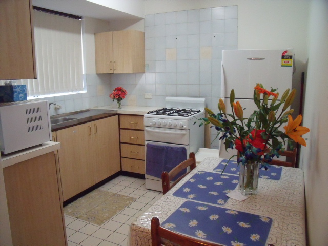 SUPERB INVESTMENT OR FIRST HOME! Picture 2