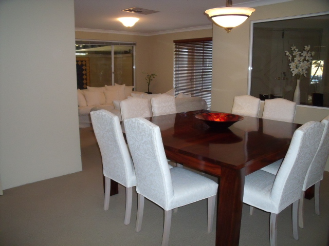 ANOTHER PROPERTY UNDER OFFER BY JENNY GAUCI Picture 2