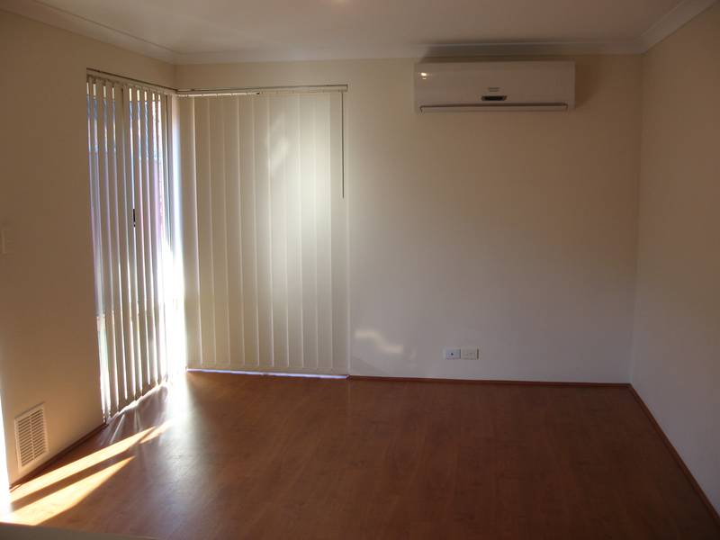 MODERN AND EASY CARE Picture 3