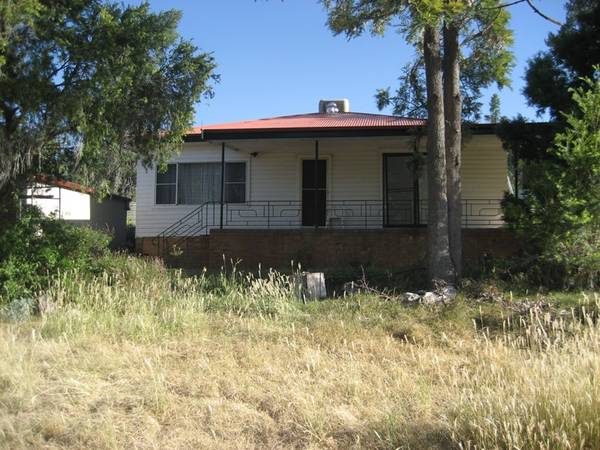 CONVENIENT LOCATION & ELEVATED LIFESTYLE Picture 1