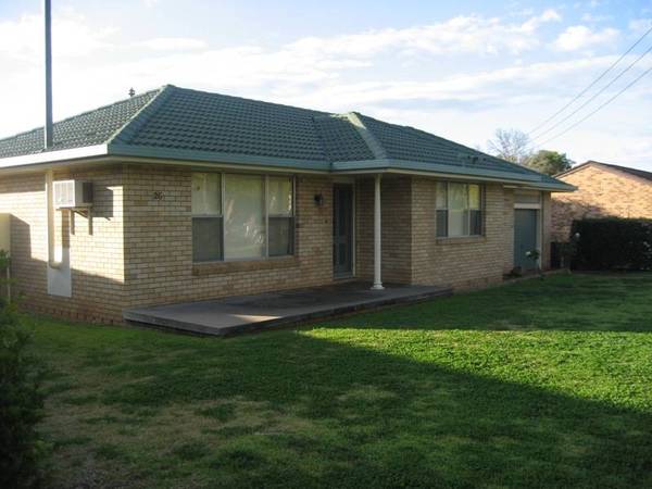 LOCATION, PRESENTATION & AFFORDABLE Picture 1