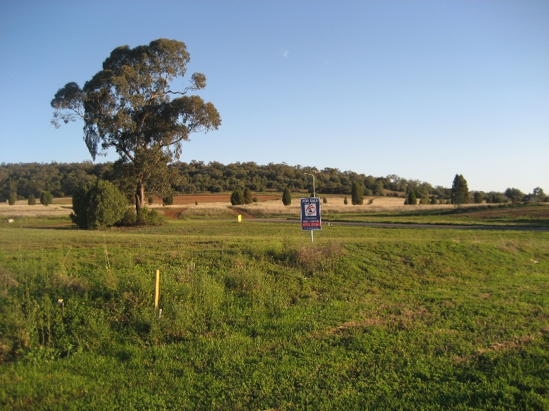 PRIME RESIDENTIAL BUILDING SITES Picture 1