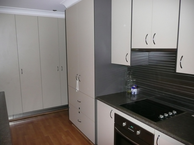 EXCEPTIONALLY QUIET FAMILY RETREAT Picture