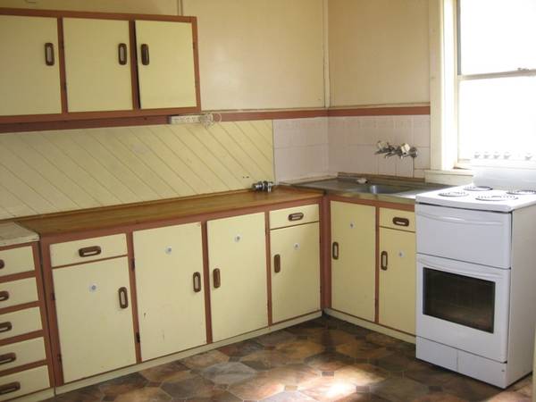 AFFORDABLE WITH SPACE Picture 2