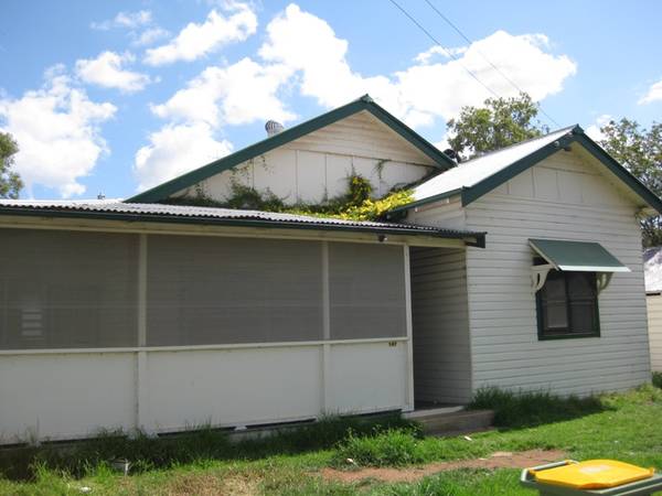 AFFORDABLE WITH SPACE Picture 1