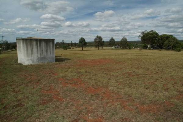 LIFESTYLE, PEACE AND SPACE FOR YOUR FAMILY'S FUTURE Picture 3