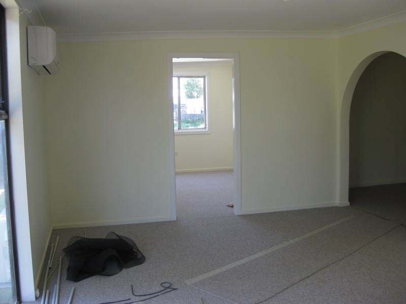 4 BEDROOM WITH AIR CON Picture