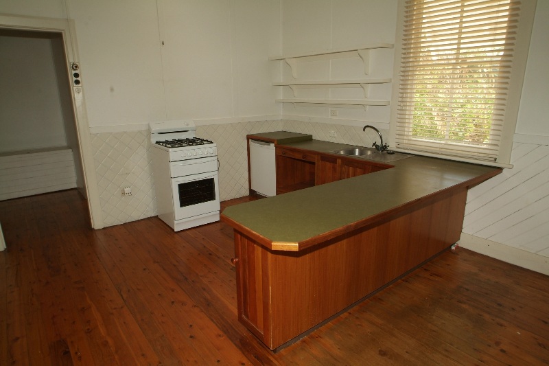 SWIM INTO SUMMER Picture