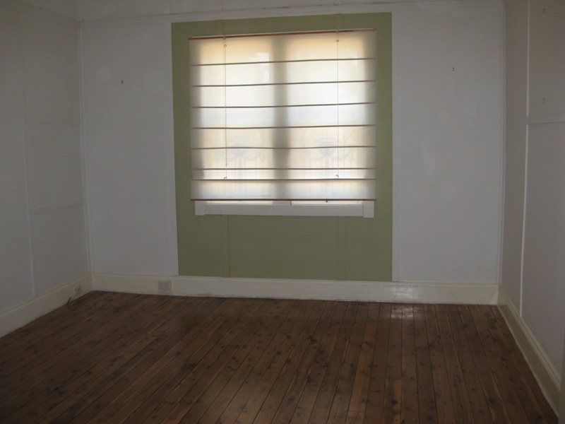 BEAUTIFUL BEULAH STREET Picture