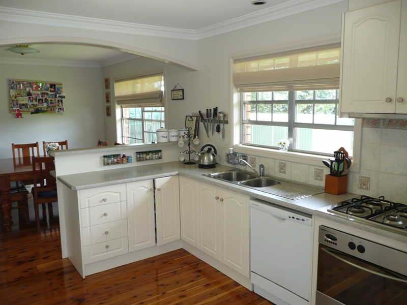 FRESH INTERIORS - ENORMOUSLY APPEALING Picture