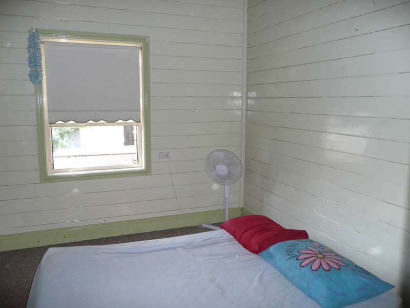 FIRST HOME BUYERS - SIT HIGH & DRY Picture 2