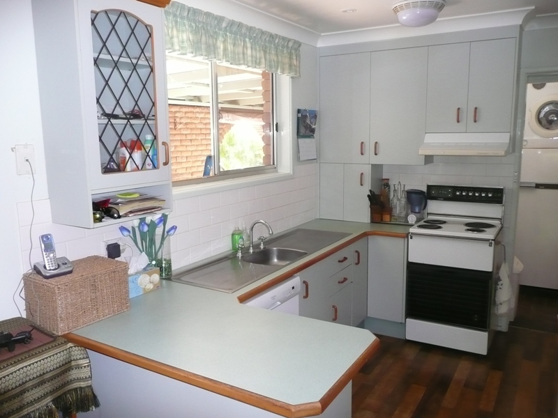 BEAUTIFUL PRIVATE OUTLOOK Picture 3