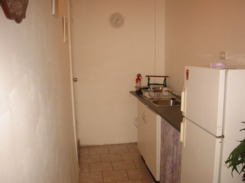 COMMERCIAL PROPERTY IN CENTRAL LOCATION Picture 2