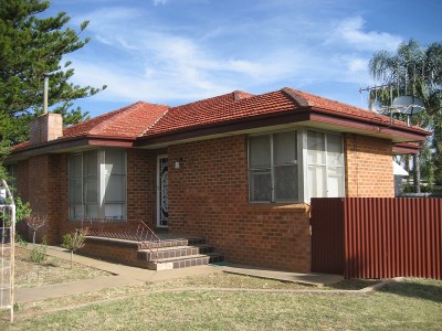 AFFORDABLE BRICK HOME Picture