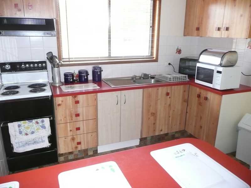 IT MIGHT BE SMALL BUT IT'S MINE Picture 2