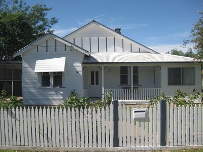 EXPERIENCE THE ULTIMATE LIFESTYLE Picture